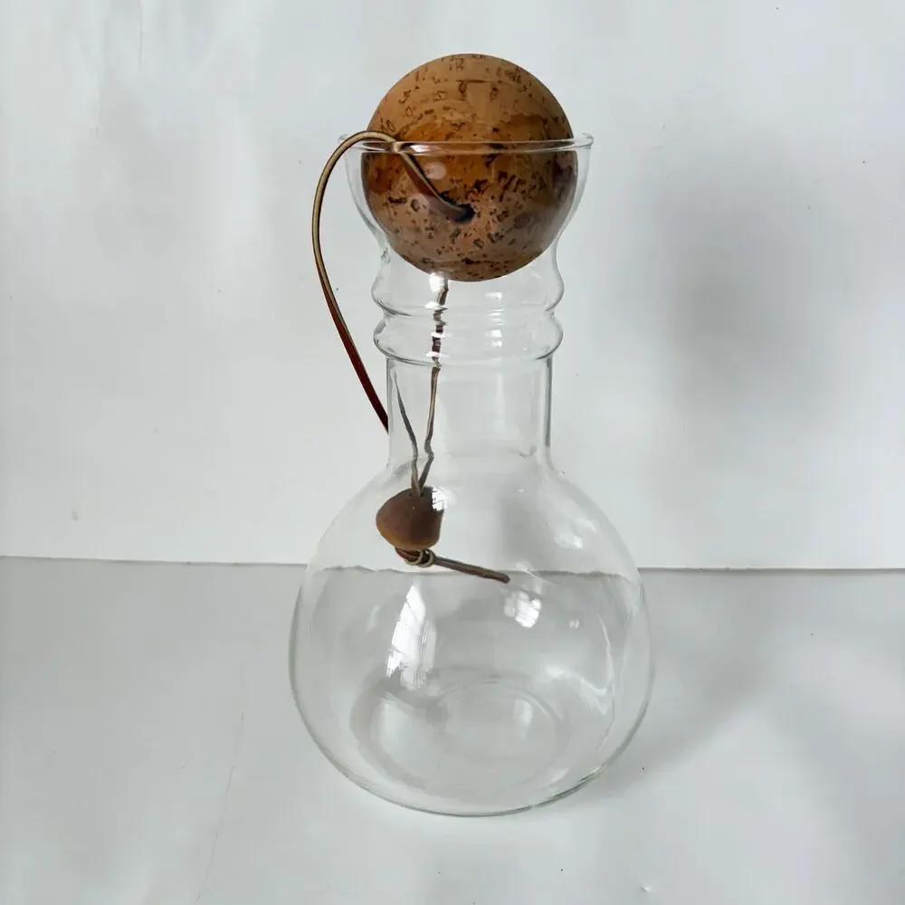 Vintage Pyrex 8010 Glass Carafe Cork Stopper 1 Qt Corning USA